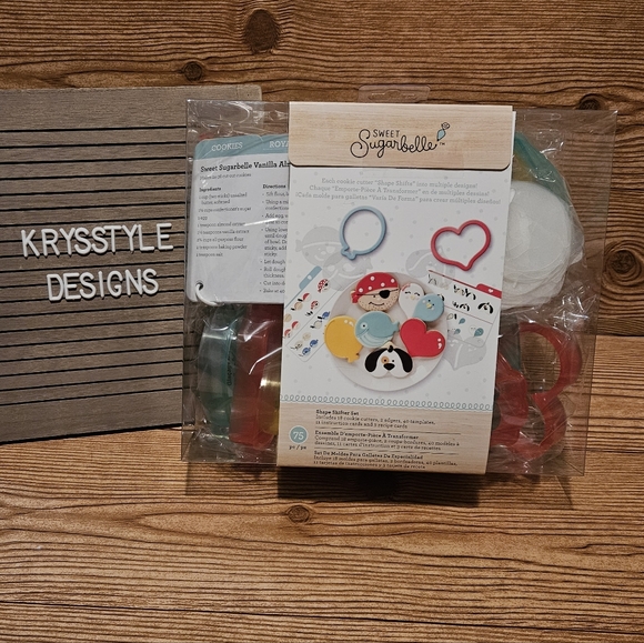 Sweet Sugarbelle Cookie Cutter Set Shape Shifters NIB - Picture 2 of 6